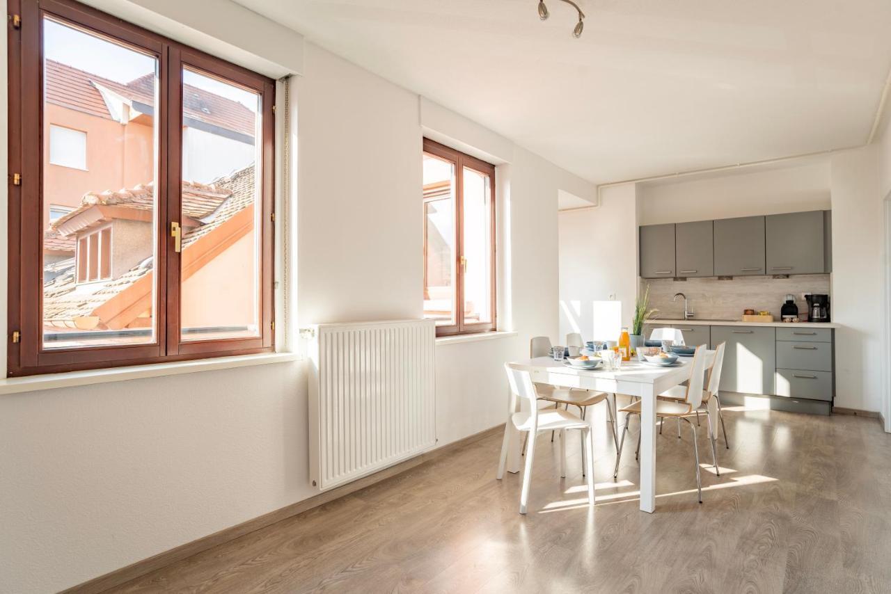 Ferienwohnung Le Manoir De Cyrielle A 10 Min Du Centre De Strasbourg Bischheim Exterior foto
