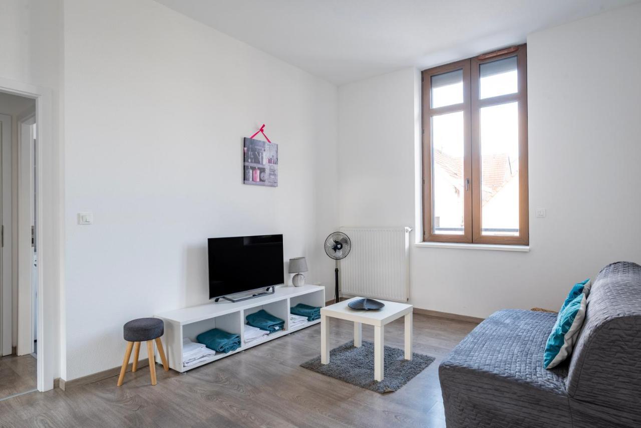 Ferienwohnung Le Manoir De Cyrielle A 10 Min Du Centre De Strasbourg Bischheim Exterior foto